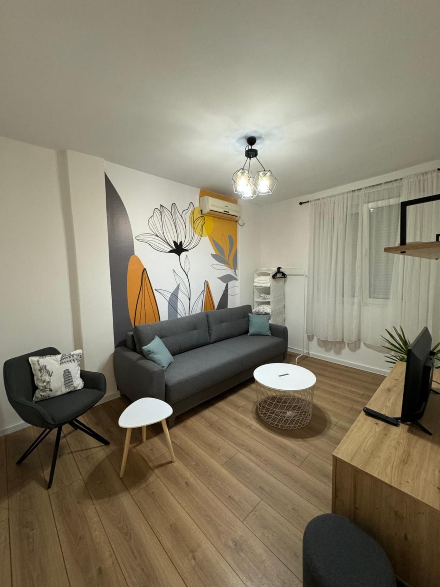 Eleven Apartment Podgorica Exterior photo